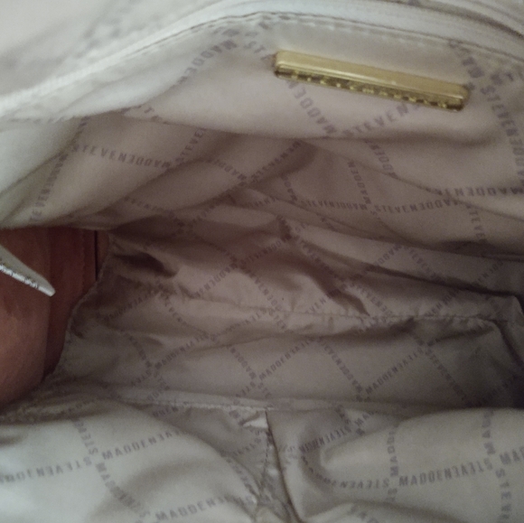 Steve Madden Crossbody - Picture 9 of 14